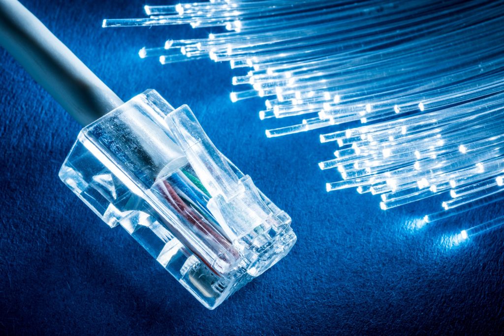 Fiber-Optics-1-min